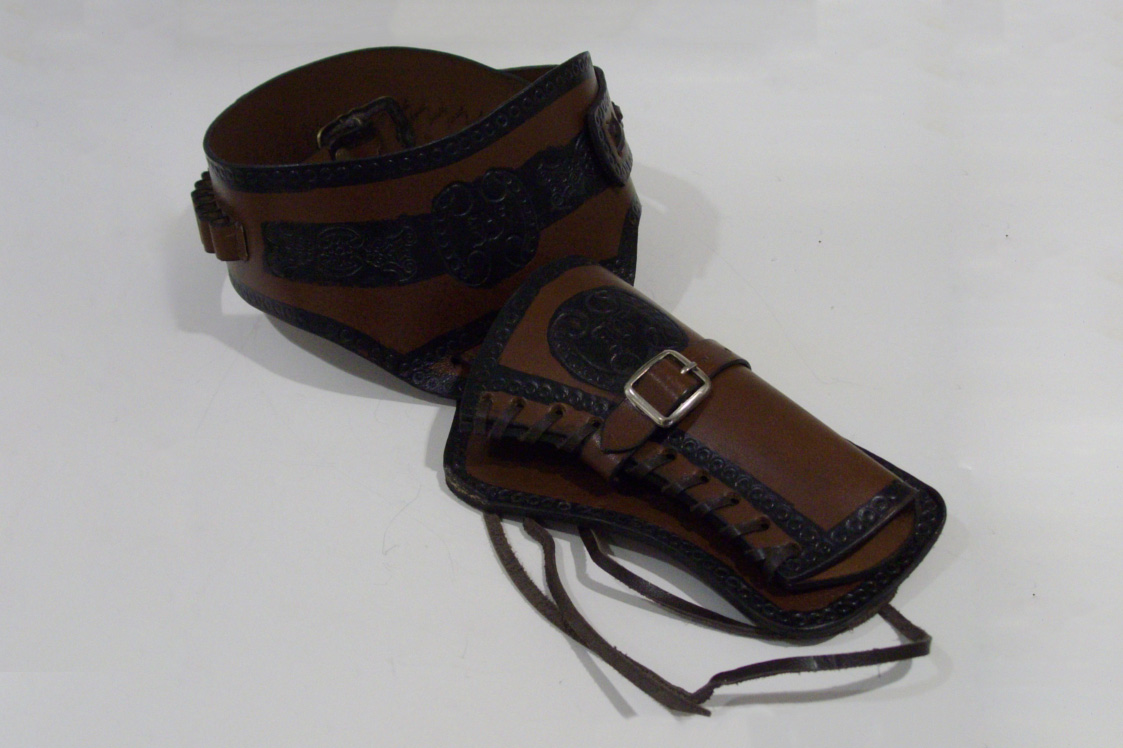 colt-pisztolytarto-ov-SWkw