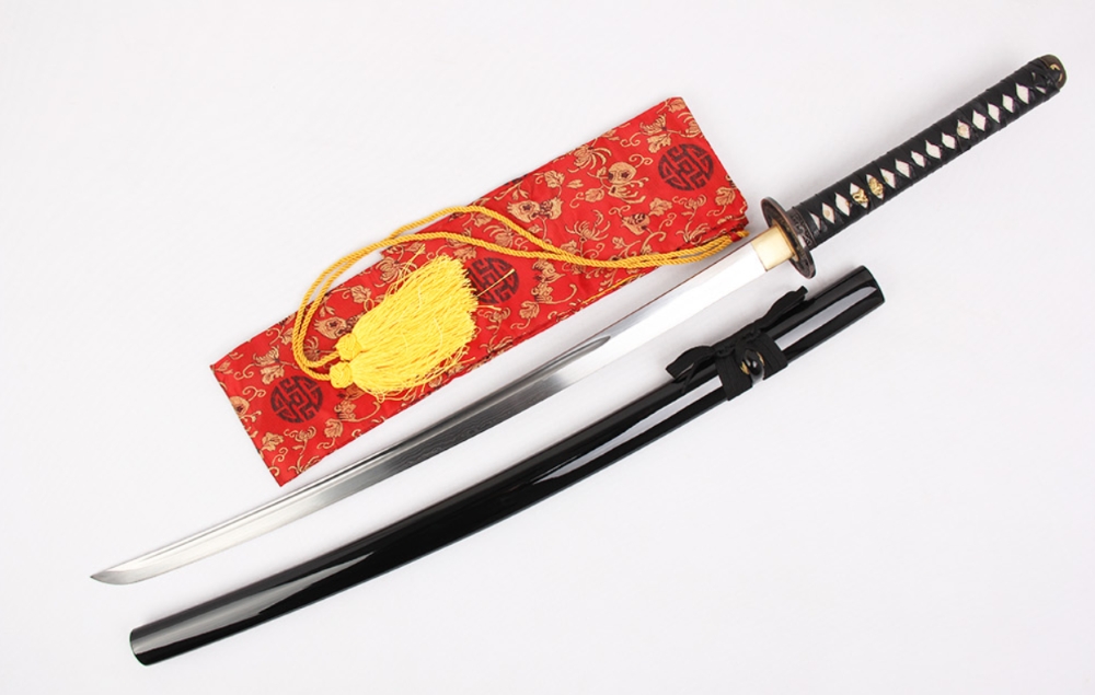 kawashima-szamurajkardok-damaszkolt-pengeju-kardok-tokachi-katana-8-aAGR