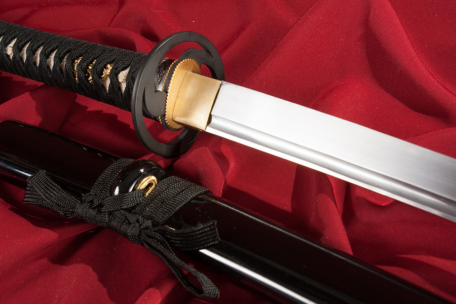 keleti-japan-fegyverek-katana-baion-1-snvu