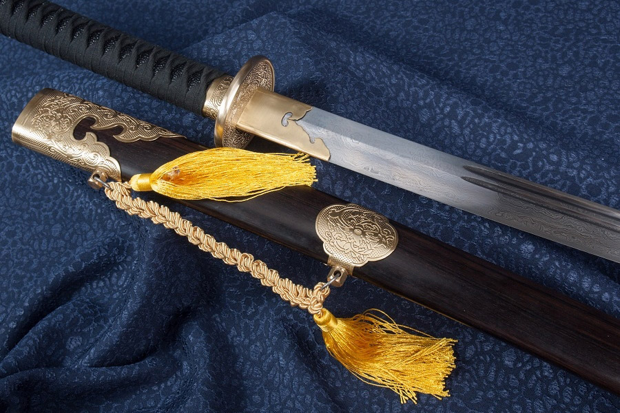 ketkezes-kinai-szablya-SeXW