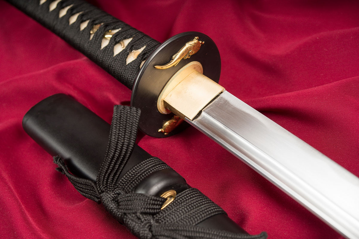 koi-katana-1L2o.jpg
