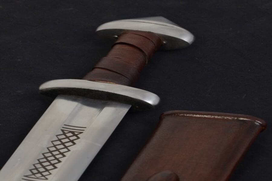 replika-fegyverek-gunther-viking-kard-4-UNZi