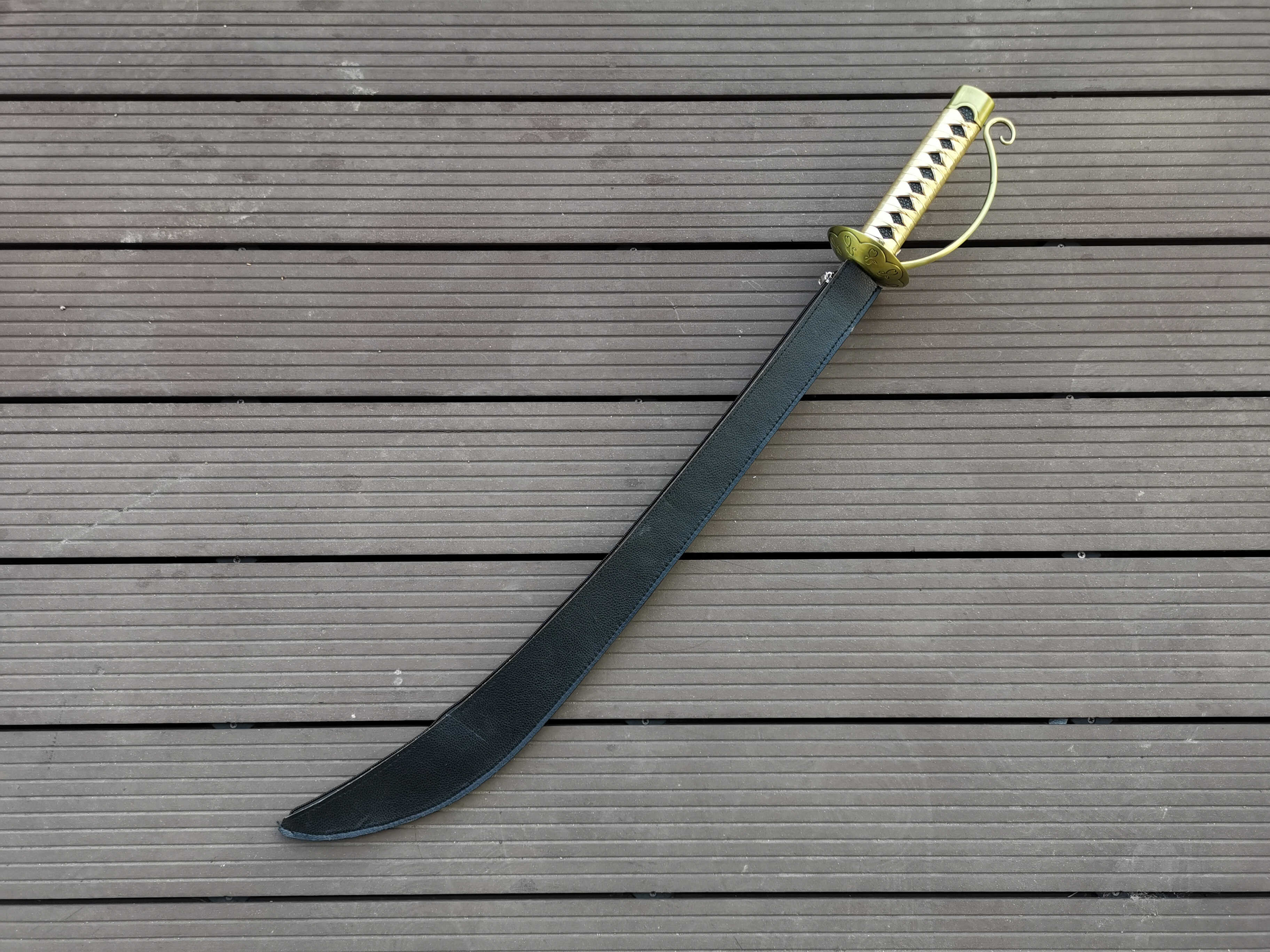 replika-fegyverek-one-piece-gol-d-roger-kardja-1-YBUZ