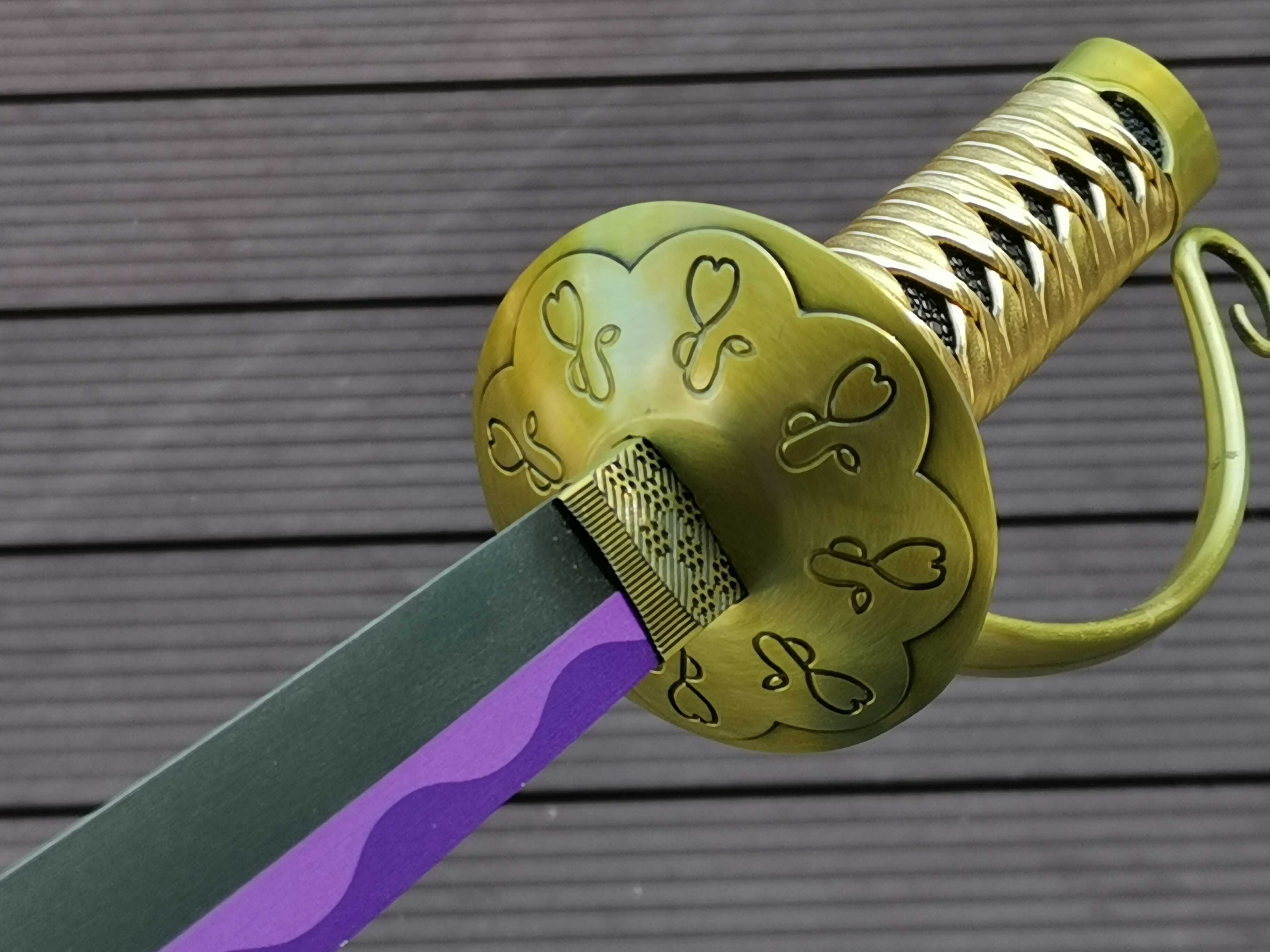 replika-fegyverek-one-piece-gol-d-roger-kardja-3-Lf8E