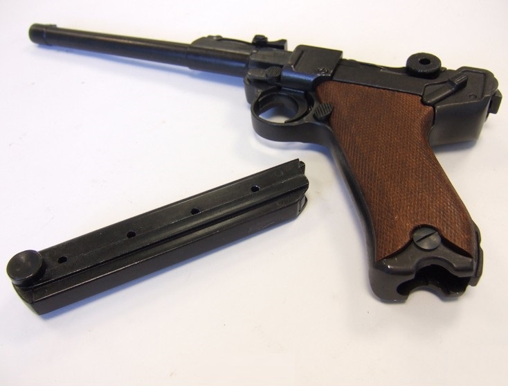replika-modern-fegyverek-1-vilaghaboru-luger-p08-tuzersegi-modell-m1917-6-iyry