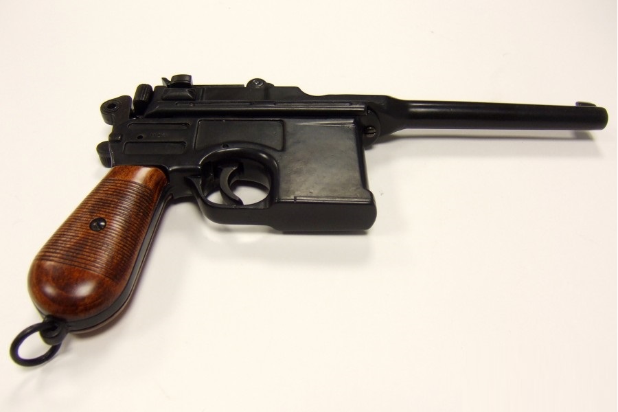 replika-modern-fegyverek-1-vilaghaboru-mauser-c96-pisztoly-1896-4-Jlbu