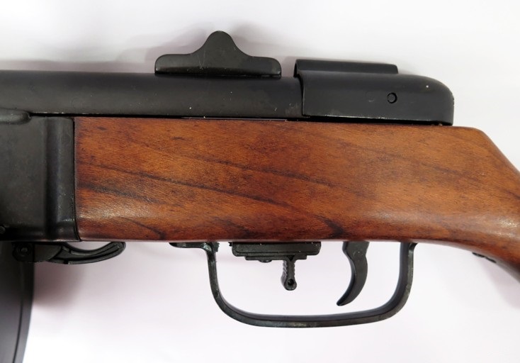 replika-modern-fegyverek-2-vilaghaboru-pps-41-spagin-geppisztoly-3-z0TN