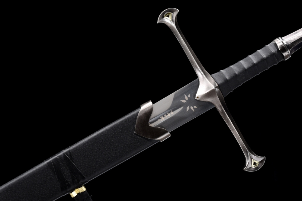 replika-shop-mozi-videojatek-fegyverek-gyuruk-ura-anduril-14-uZoT
