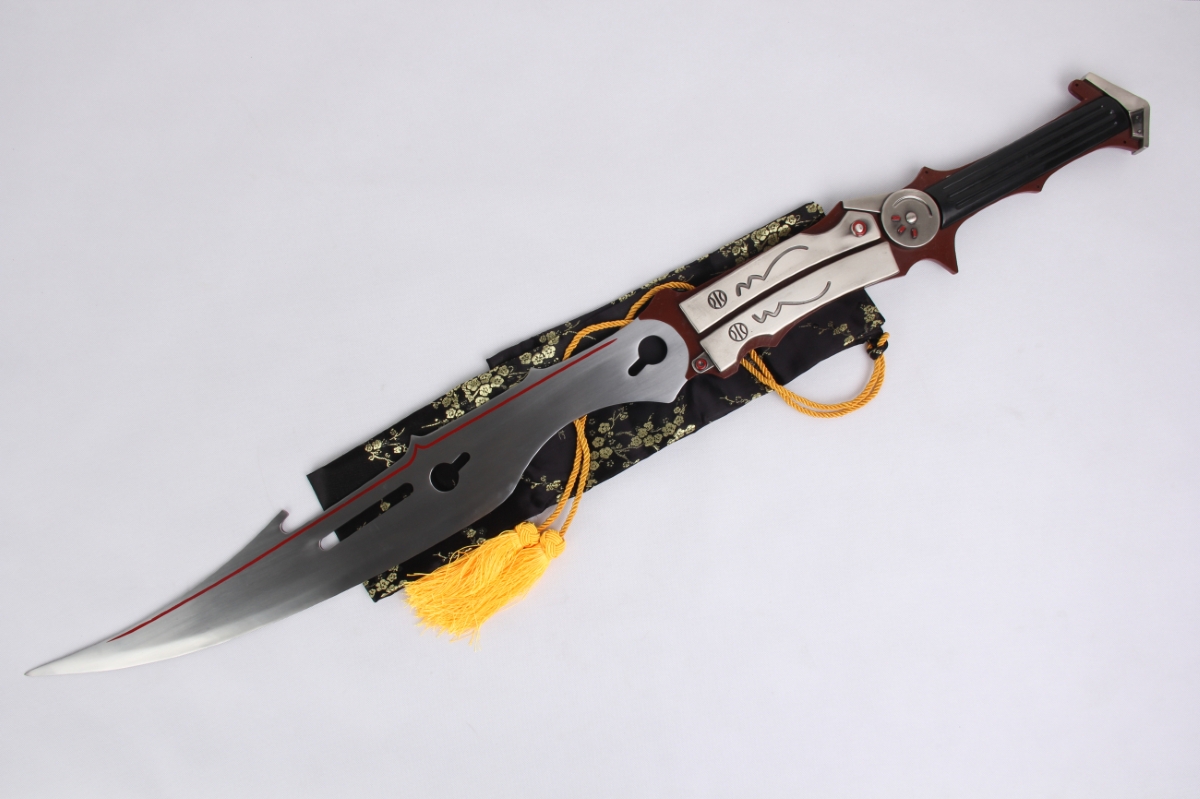 replika-shop-mozi-videojatek-fegyverek-lightning-kardja-final-fantasy-xiii-1-SkYr