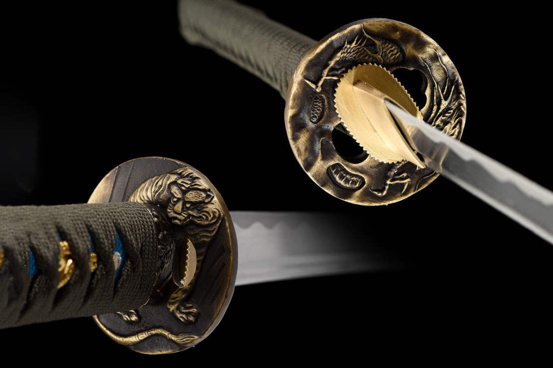 umitora-katana-XojR.jpg